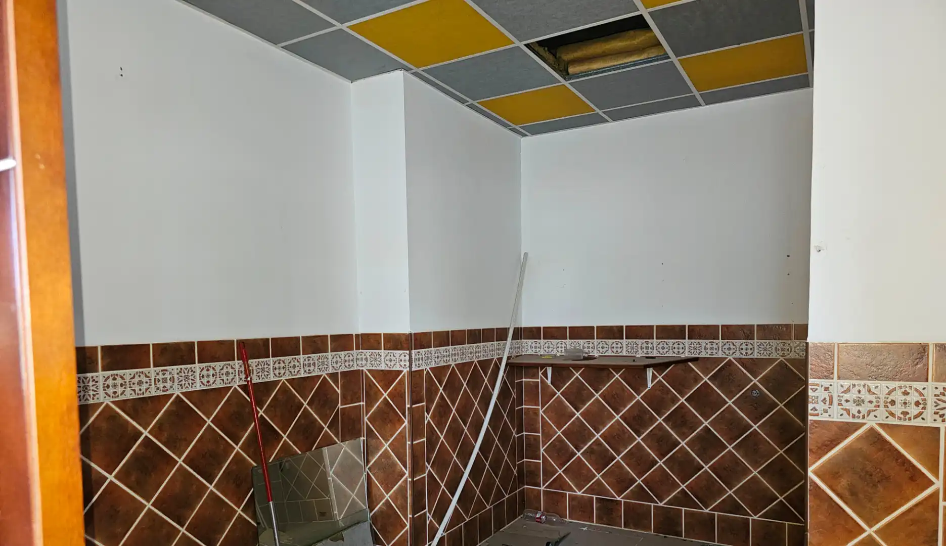 Local de alquiler en Calle Andrés Molina Moles, 26, La Algaba