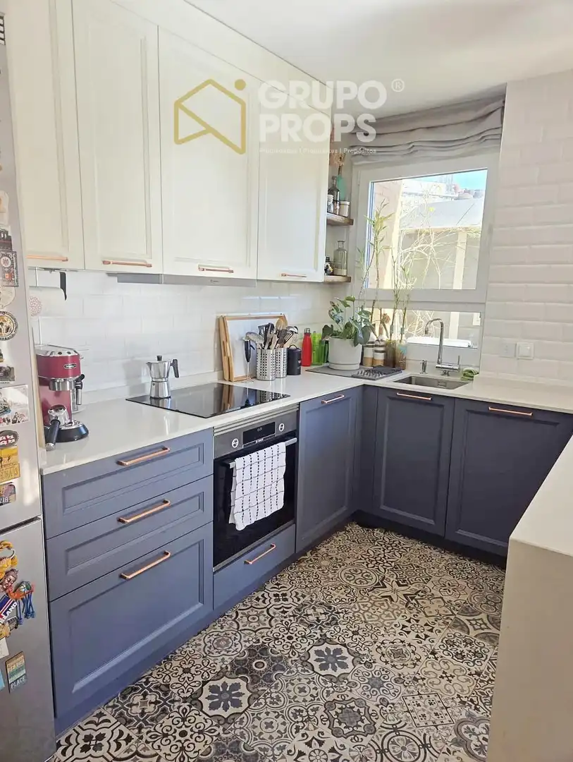 Cocina de Apartamento en venta en Madrid con Aire acondicionado, Calefacción y Terraza