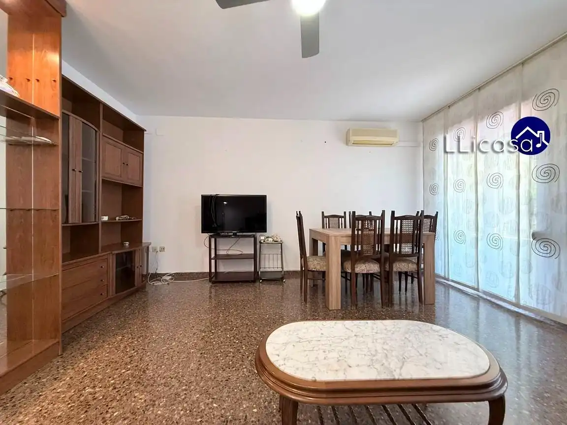 Sala de estar de Piso en venta en L'Eliana con Aire acondicionado, Calefacción y Terraza