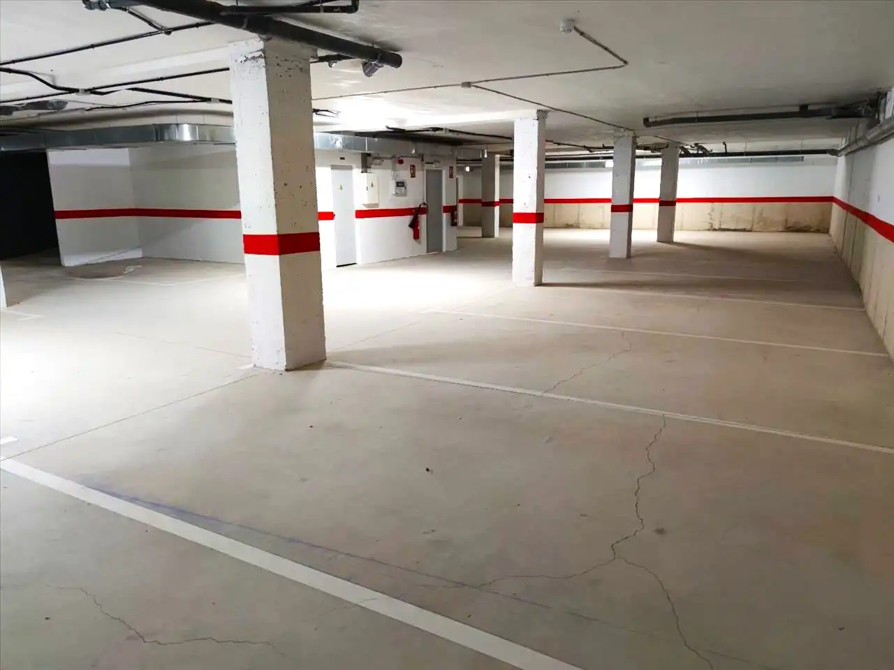 Garage for sale in DONANTES DE SANGRE, Agoncillo