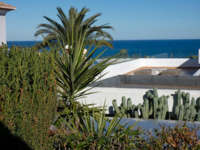 Foto 1 de Casa adosada en venda a Las Rotas / Les Rotes, Alicante