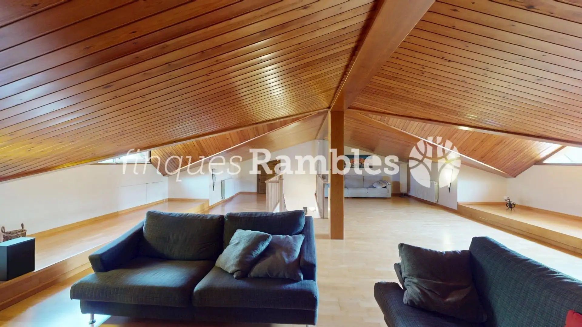 Casa o chalet en venta en La Pobla de Claramunt con Calefacción, Jardín privado y Terraza
