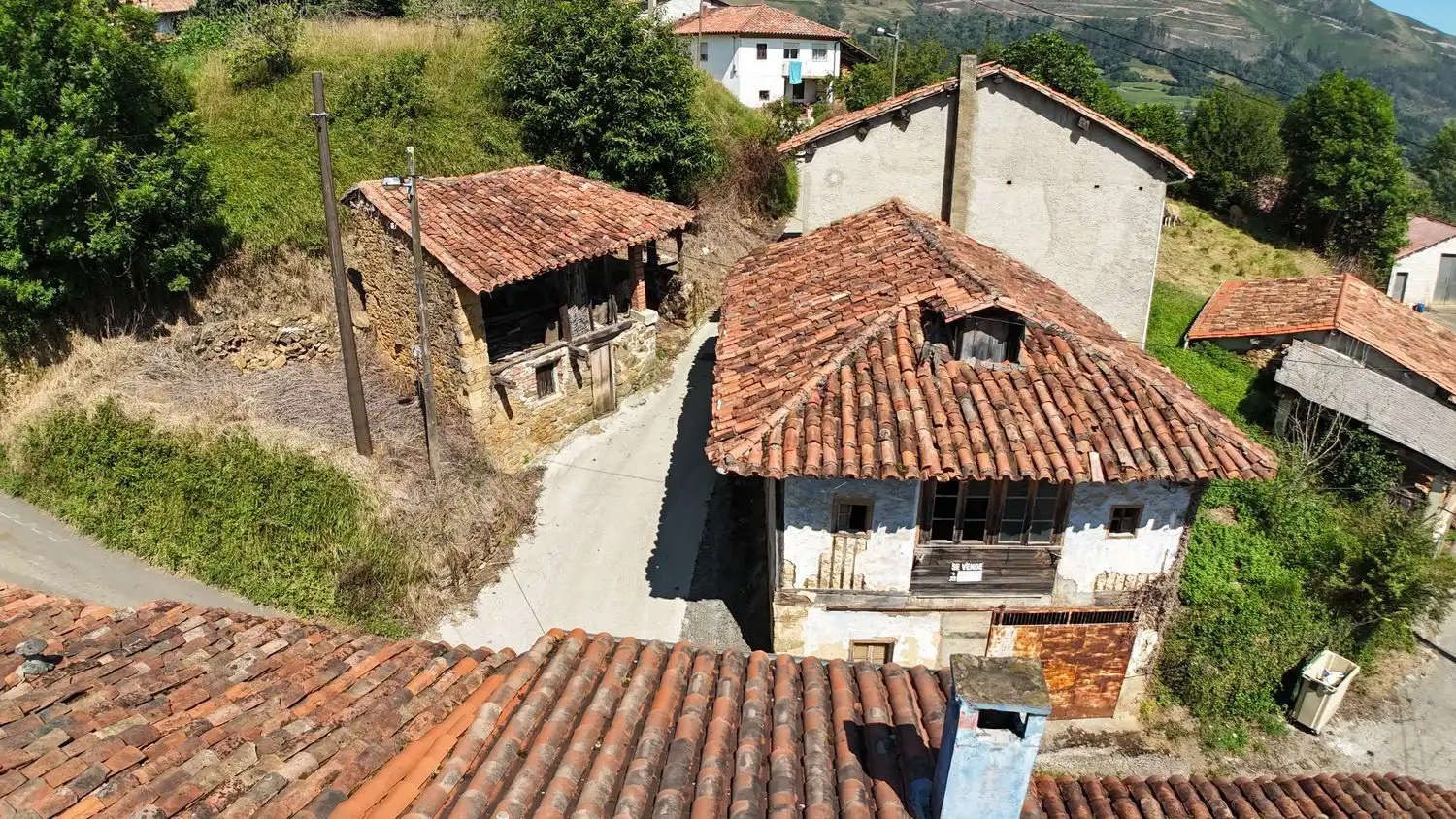 Vista exterior de Casa o chalet en venta en Piloña con Trastero y Piscina