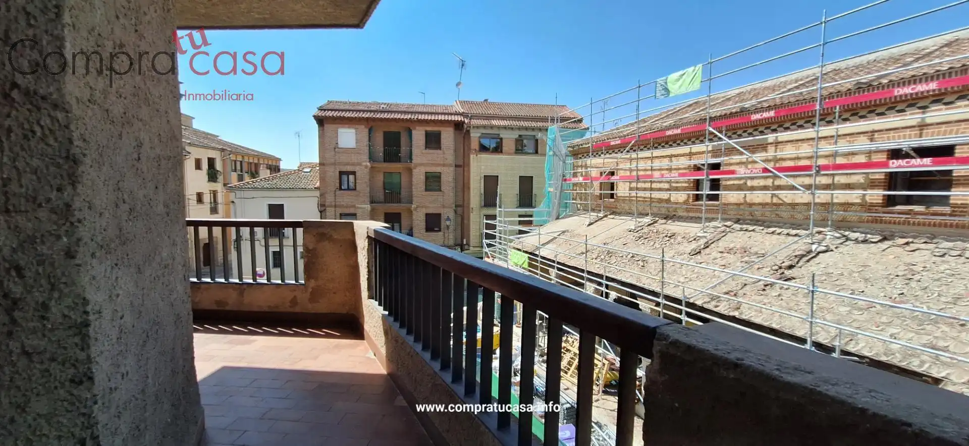 Vista exterior de Piso de alquiler en Segovia con Calefacción, Terraza y Amueblado