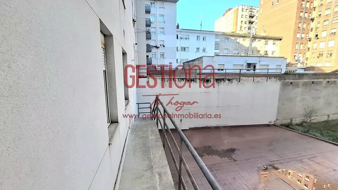 Business premises for sale in Maliaño, imagen 5