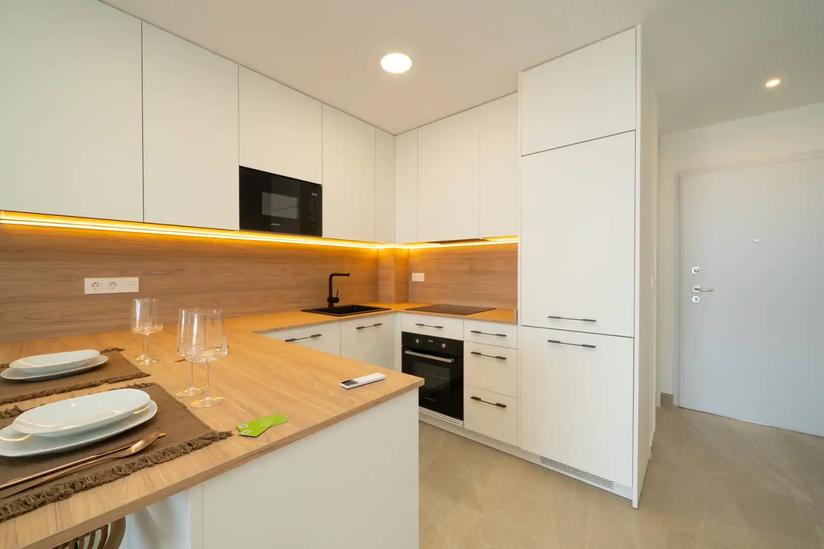 Kitchen of Apartments for sale in Benimar