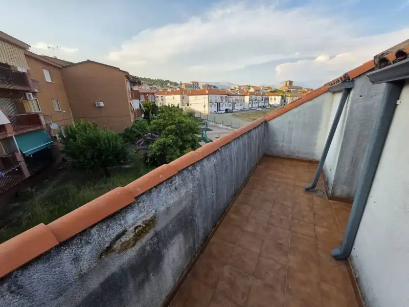 Terrasse von Maisonette zum Verkauf in Jaraíz de la Vera mit Privatgarten und Terrasse