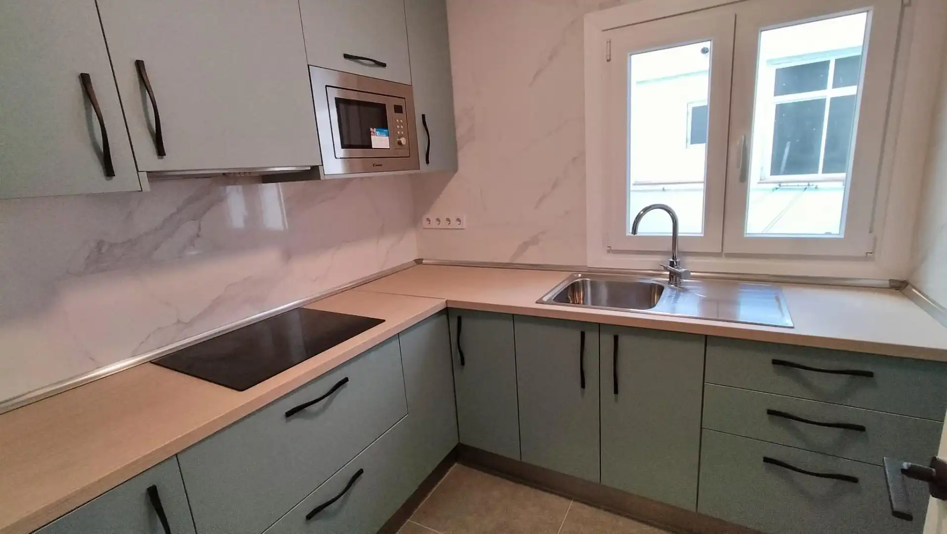 Kitchen of Flat for sale in Málaga  with Terrace and Balcony