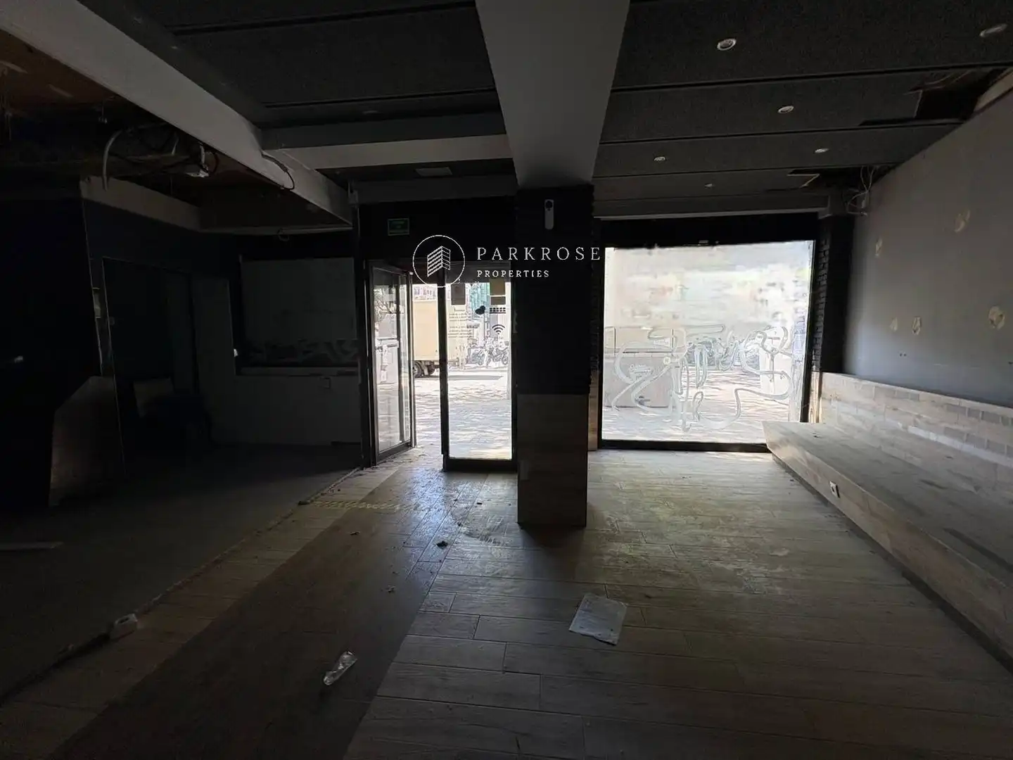Local comercial de lloguer a Viladomat, imagen 16