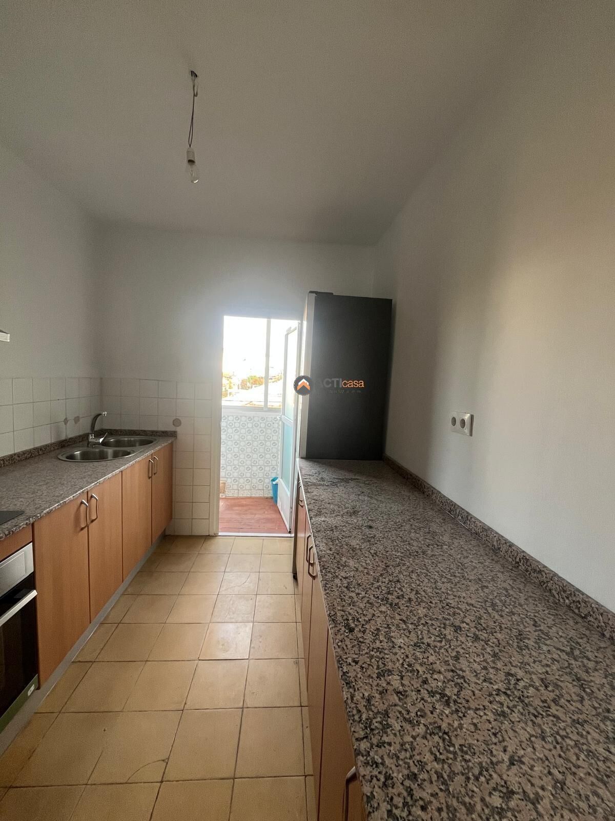 Kitchen of Flat for sale in Cáceres Capital  with Air Conditioner and Balcony