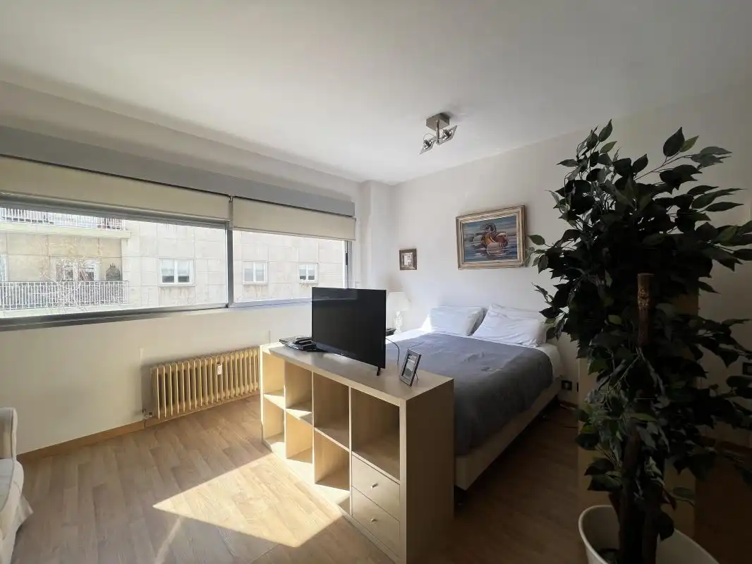 Bedroom of Study for rent in Madrid  with Air Conditioner, Heating and Swimming Pool