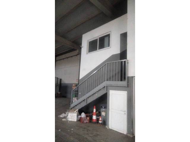 Nave industrial en Alquiler en Valle de Pineta en Monzón