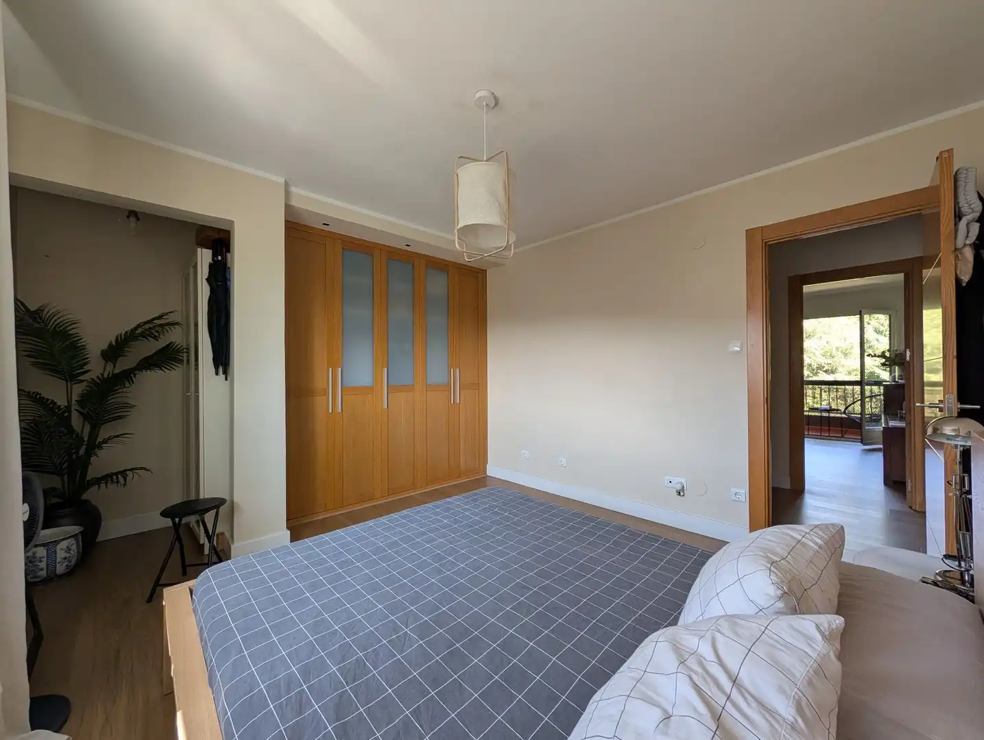 Habitación de Piso en venta en Donostia - San Sebastián  con Calefacción, Terraza y Trastero