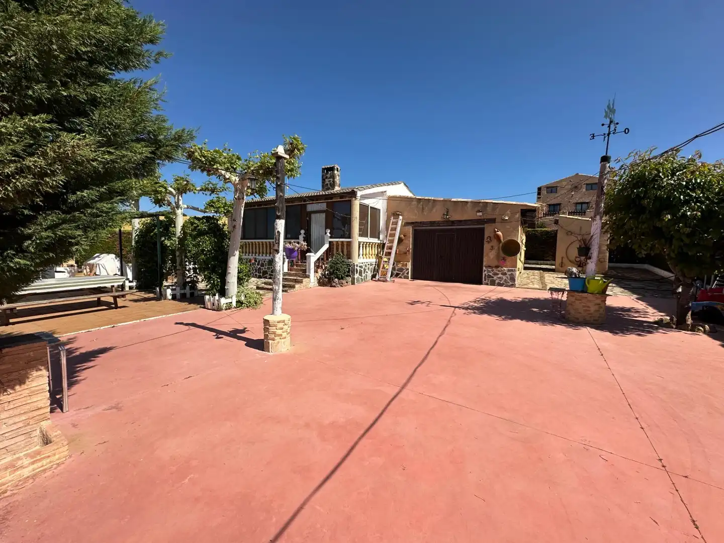 Exterior view of Houses for sale in Villar de Olalla  with Air Conditioner, Heating and Private garden