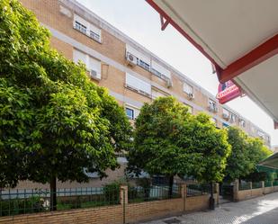 Exterior view of Flat for sale in  Sevilla Capital