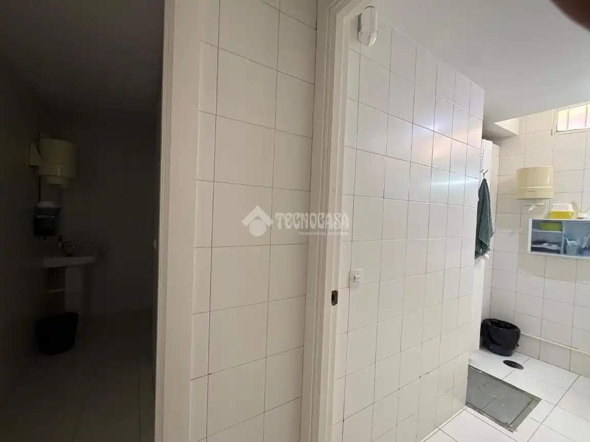 Local en venta en Alcobendas con Aire acondicionado y Terraza