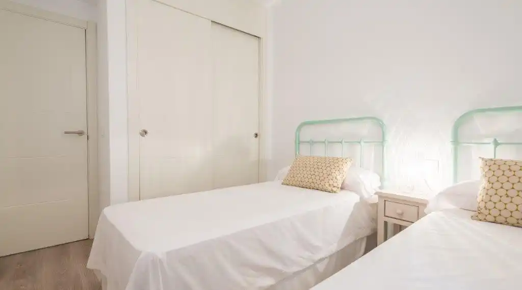 Apartament amb piscina en venda a Nueva Andalucía, imagen 5
