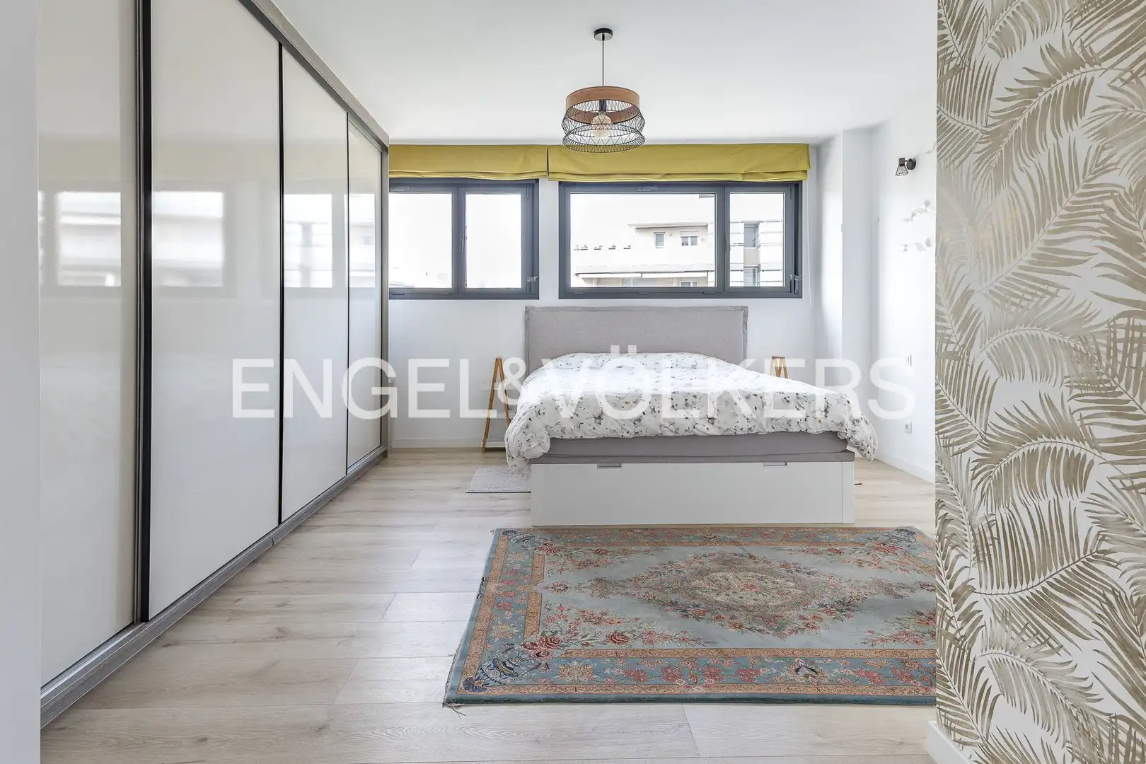 Habitación de Ático en venta en Sant Adrià de Besòs con Aire acondicionado, Calefacción y Parquet