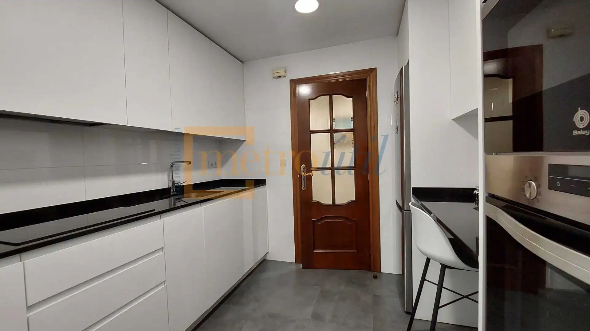 Appartamento con terrazza in vendita a Avenida de los Comuneros, imagen 14