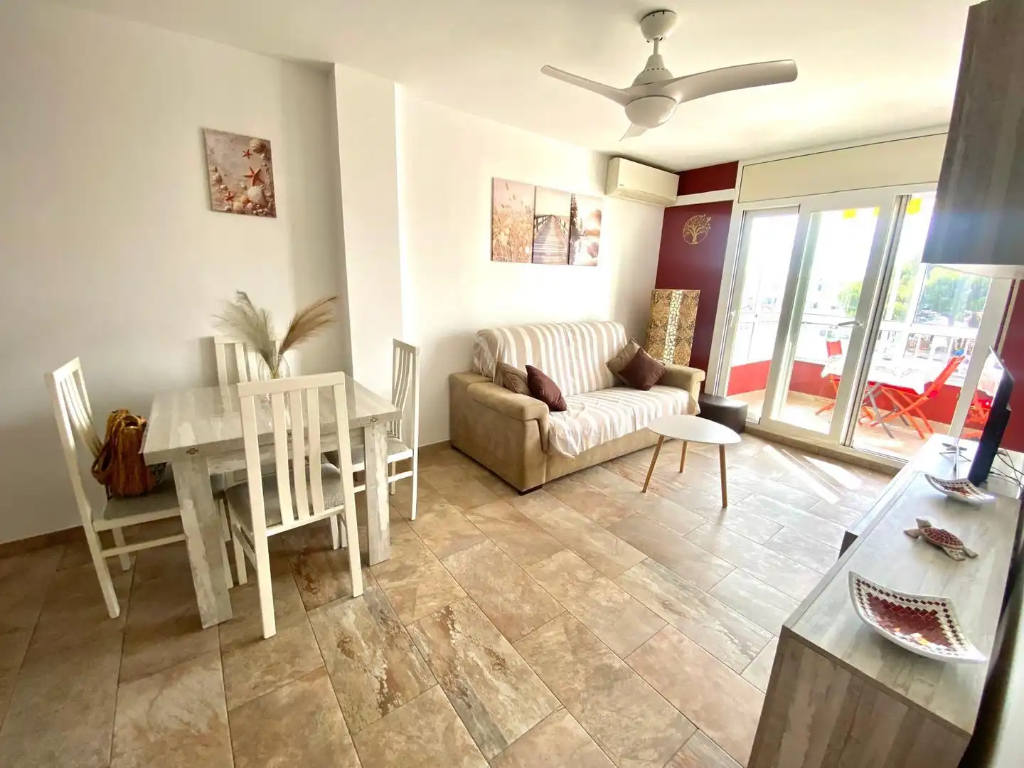 Apartment with terrace for sale in Salins - Cavall de Mar, imagen 4