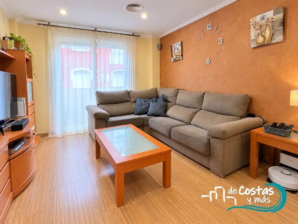 Sala de estar de Piso en venta en Bellreguard con Aire acondicionado y Balcón