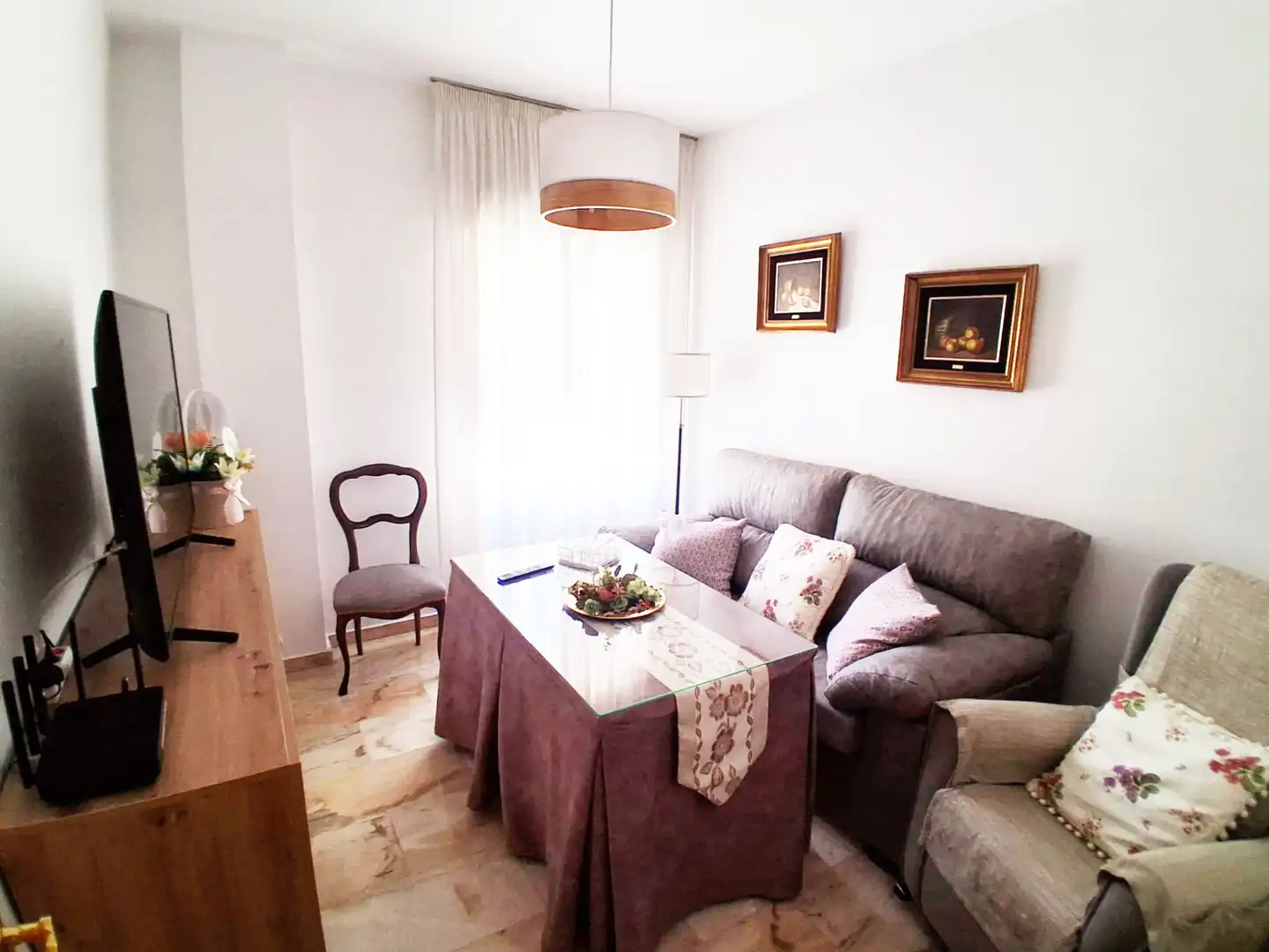 Living room of Apartments for rent in Granada  with Air Conditioner, Furnished and Oven