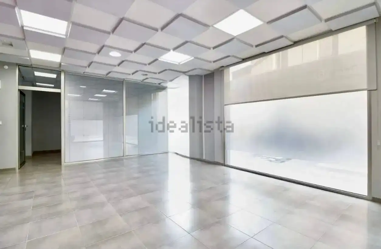Locale commerciale in vendita a Carrer Juan Sebastián Elcano, imagen 7
