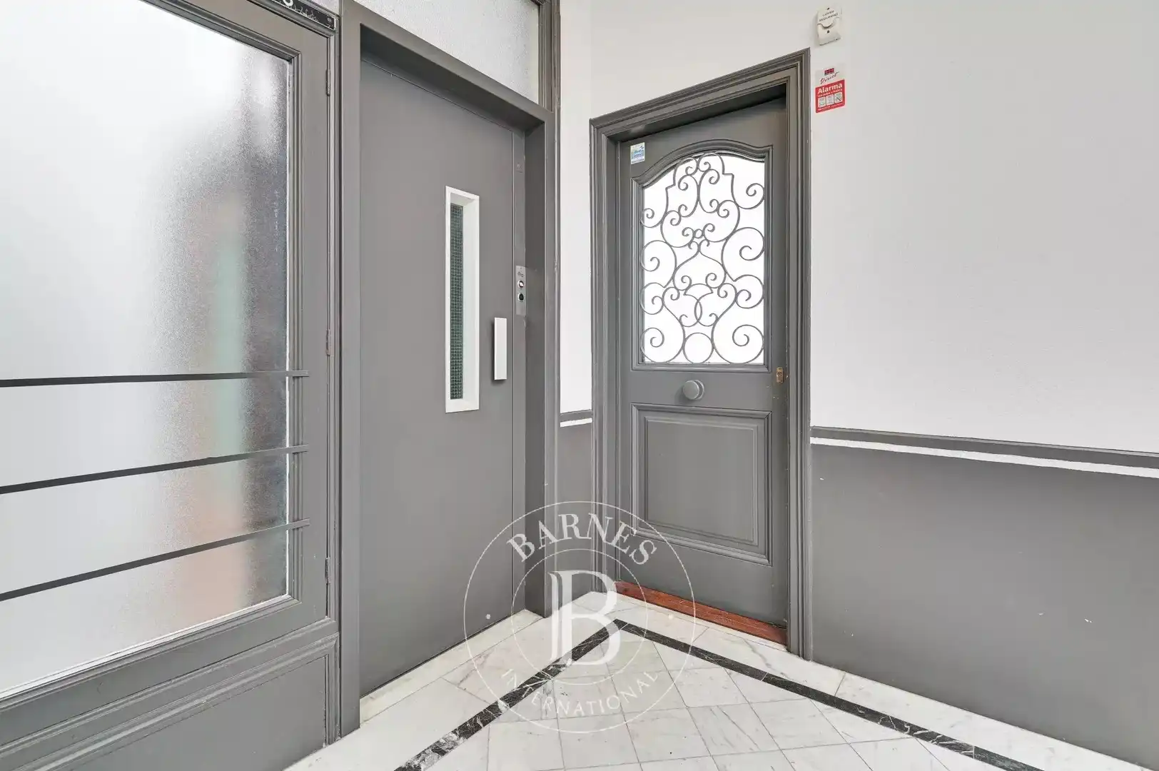 Wohnung zur Miete in Barcelona mit Klimaanlage, Heizung und Terrasse