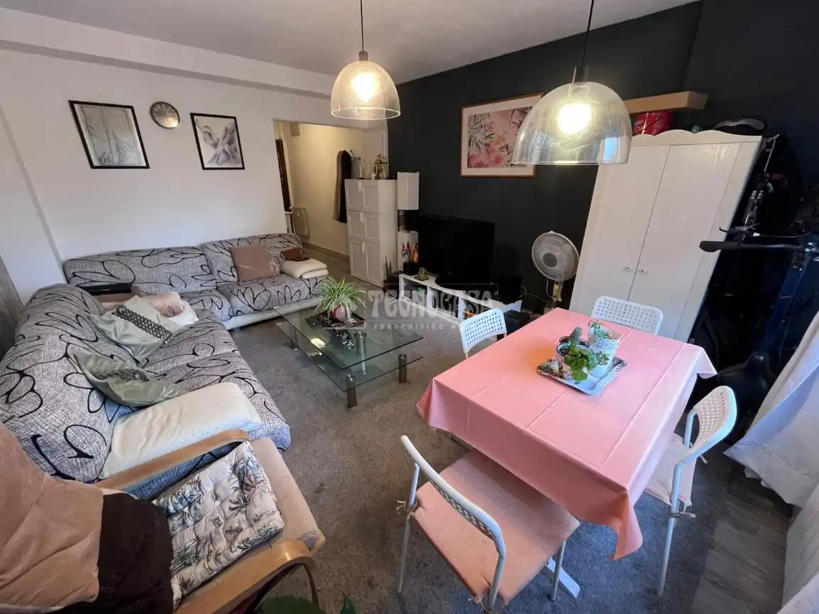 Sala d'estar de Pis en venda en Torrejón de Ardoz amb Calefacció i Piscina