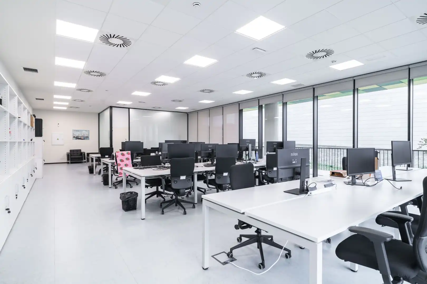 Ufficio con ascensore in vendita a Calle Albert Einstein 20, imagen 13