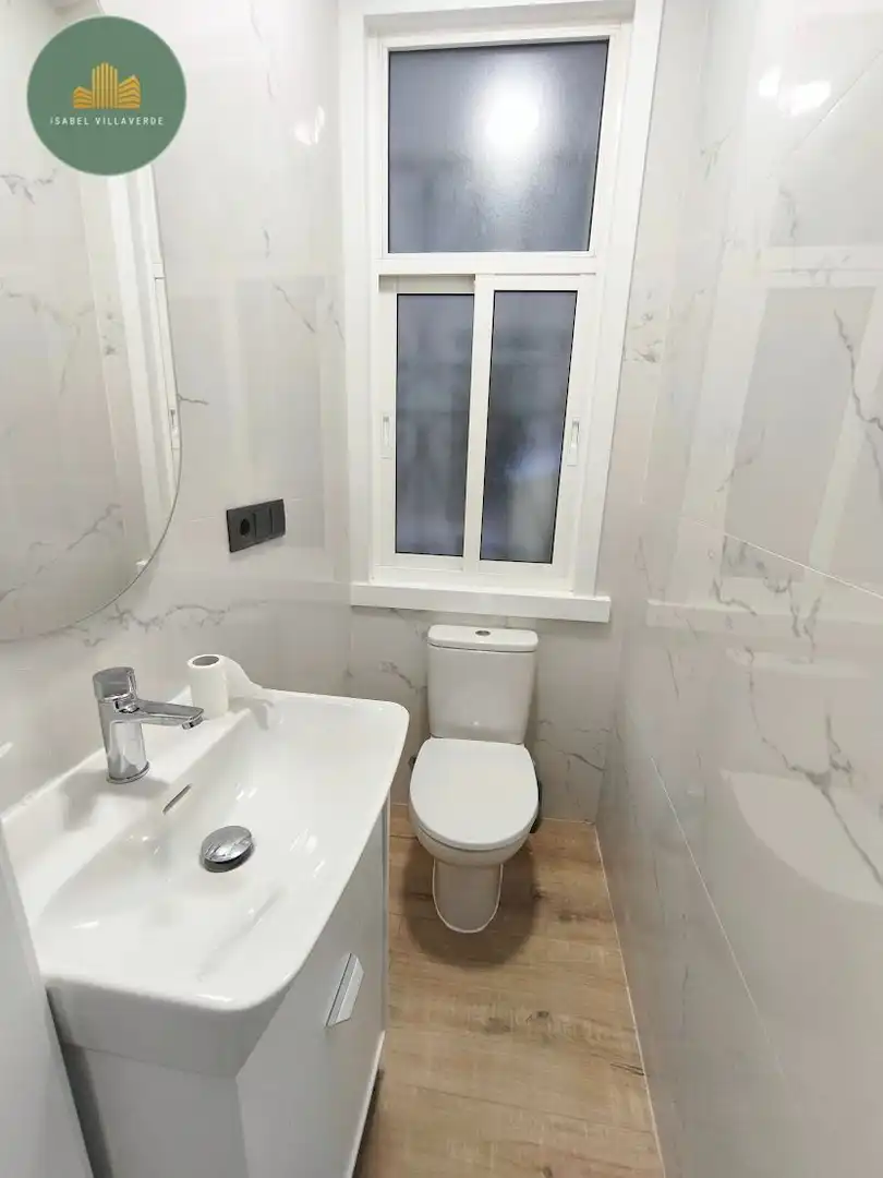 Bathroom of Flat for rent in A Coruña Capital   with Heating and Terrace