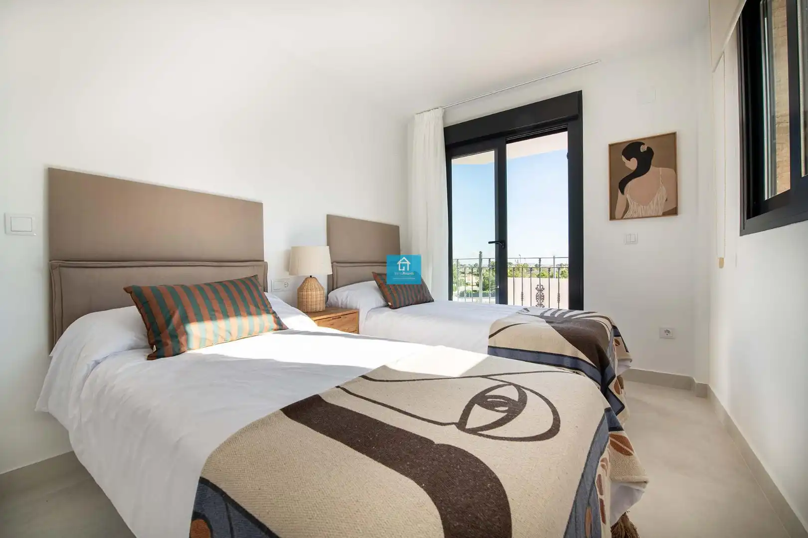 Habitación de Casa o chalet en venta en Cox con Terraza, Balcón y Piscina comunitaria