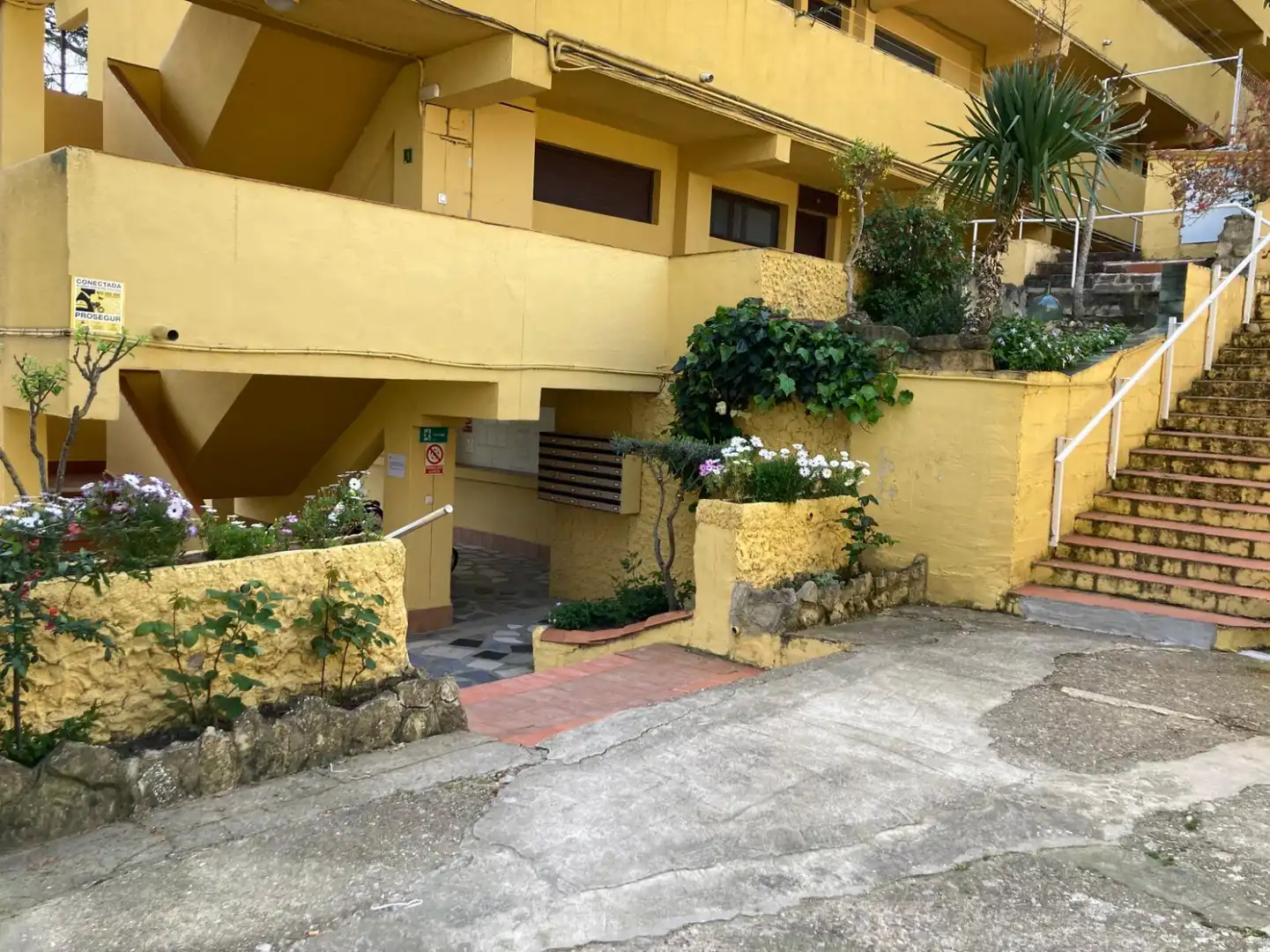 Außenansicht von Wohnung zum Verkauf in Lanciego / Lantziego mit Heizung, Terrasse und Schwimmbad