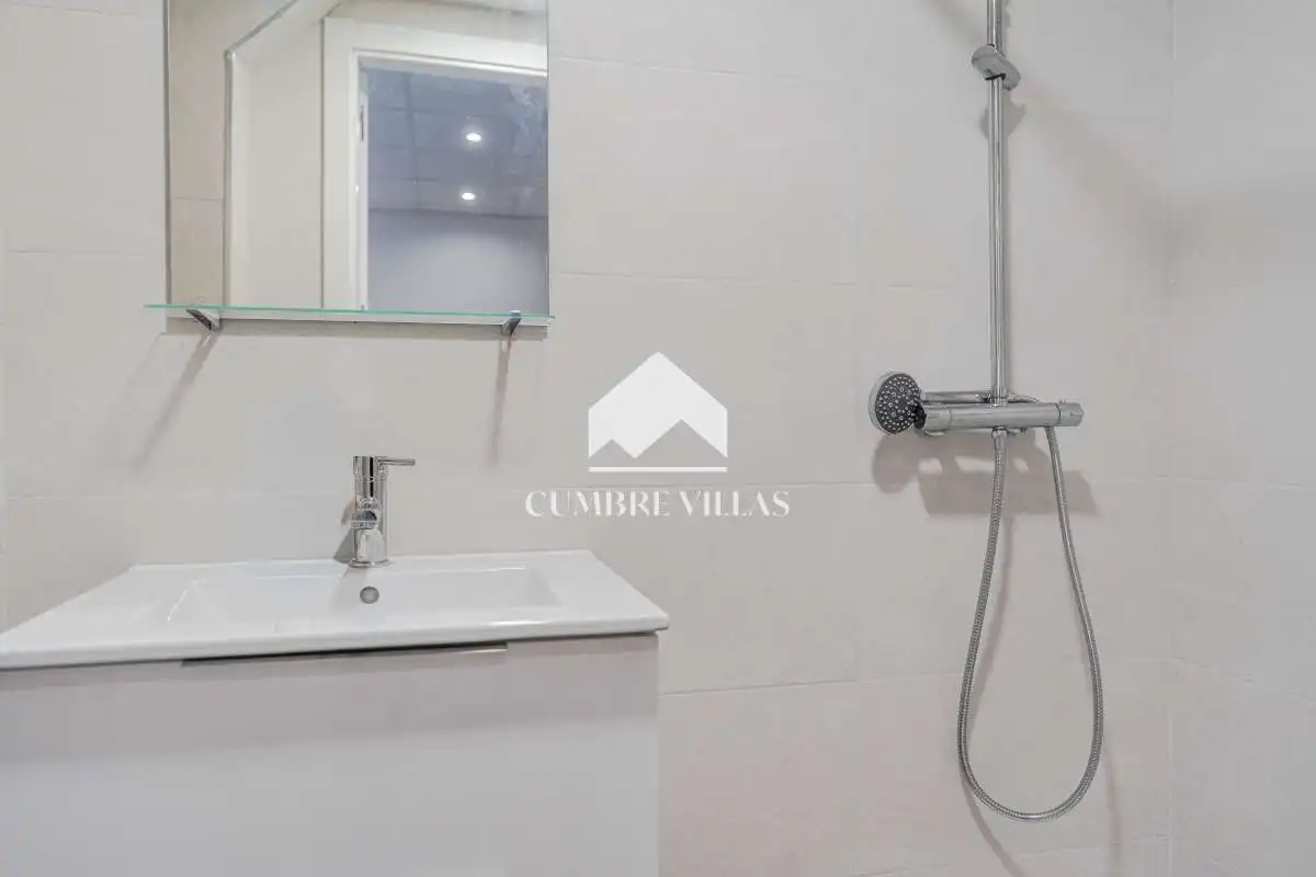 Bathroom of Houses for sale in Salobreña  with Private garden, Terrace and Storage room