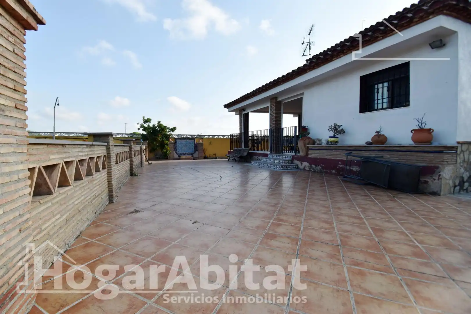 Terrasse von Haus oder Chalet zum Verkauf in Castellón de la Plana / Castelló de la Plana mit Klimaanlage, Privatgarten und Terrasse