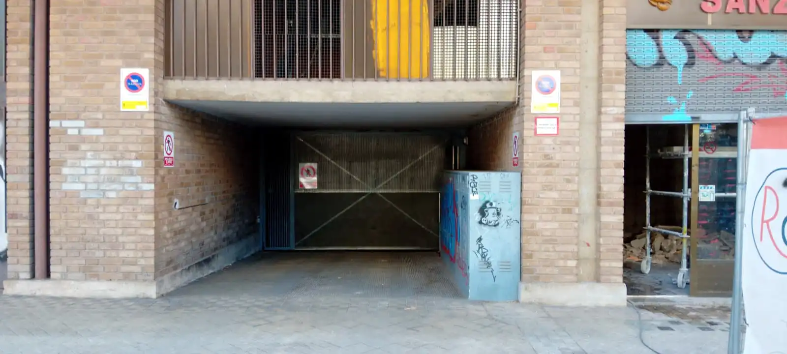 Individual amb ascensor en venda a Calle del Monasterio de Vadoluengo 26G, imagen 2