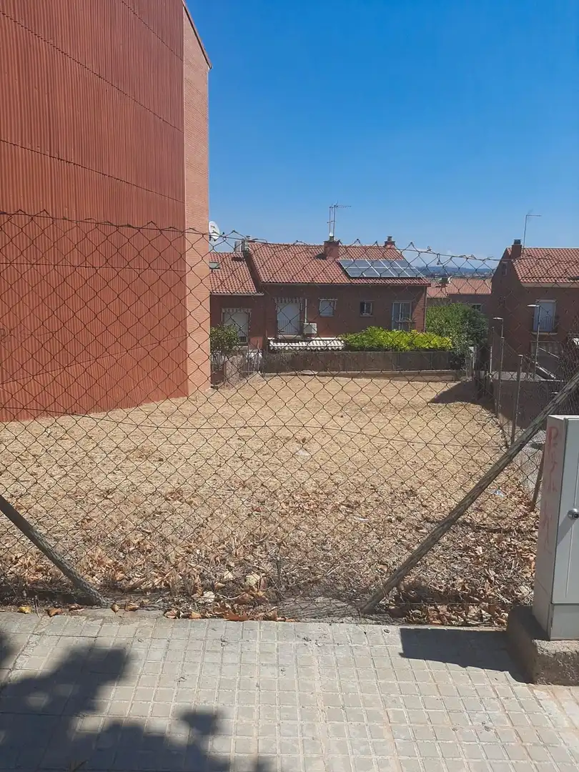 Wohnbaugrundstück zum Verkauf in Castellbisbal, imagen 3