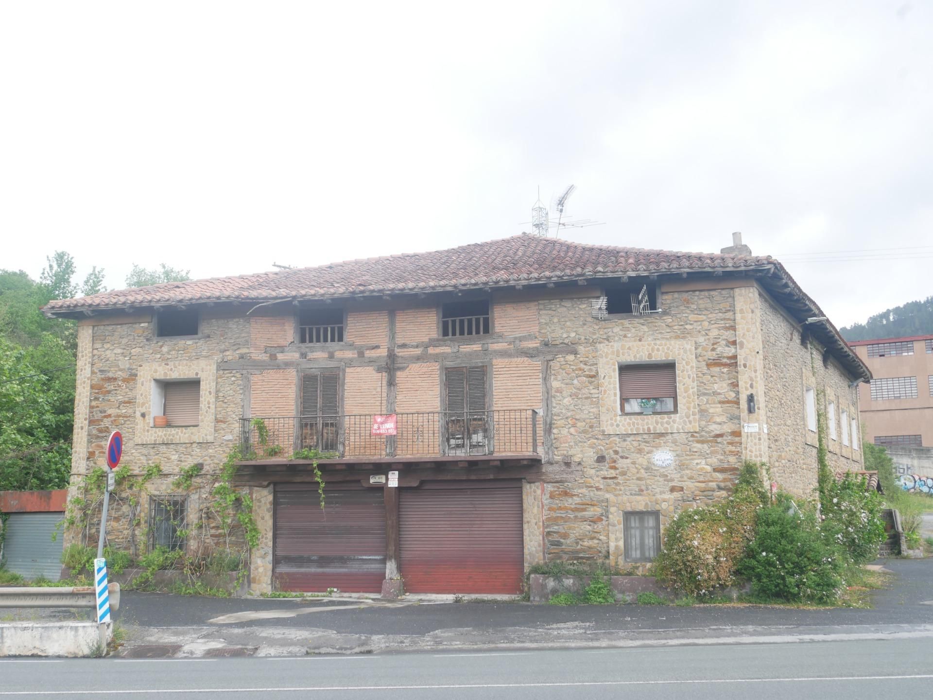 Exterior view of House or chalet for sale in Ugao- Miraballes  with Heating, Private garden and Terrace