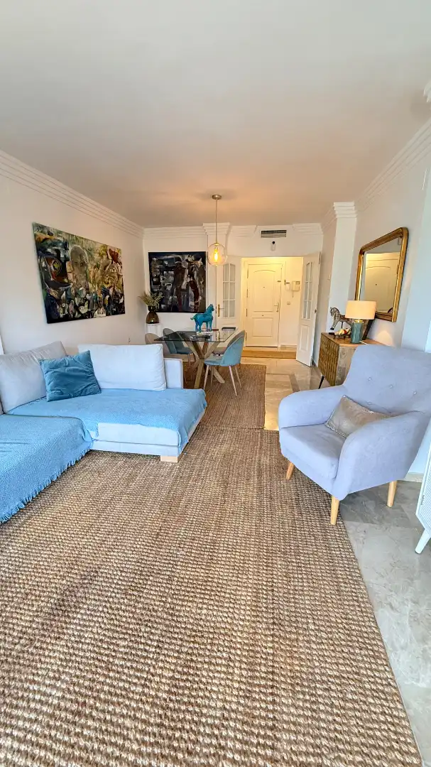 Sala de estar de Piso en venta en Marbella con Aire acondicionado, Terraza y Trastero
