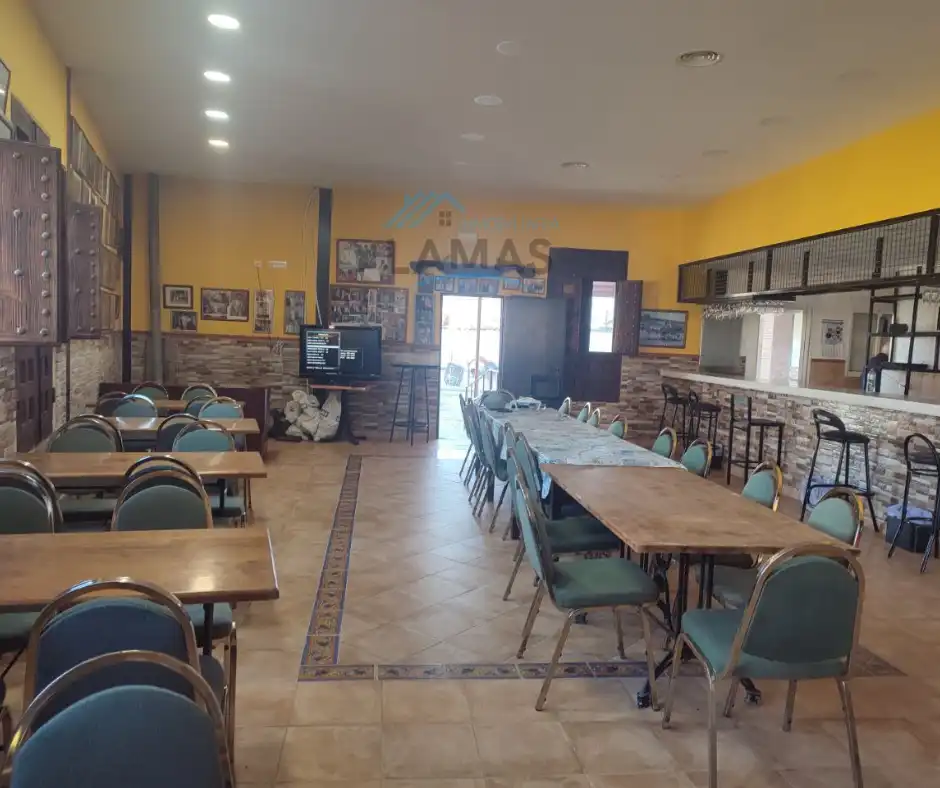Commercial properties for sale in Valdelacasa de Tajo  with Heating and Furnished