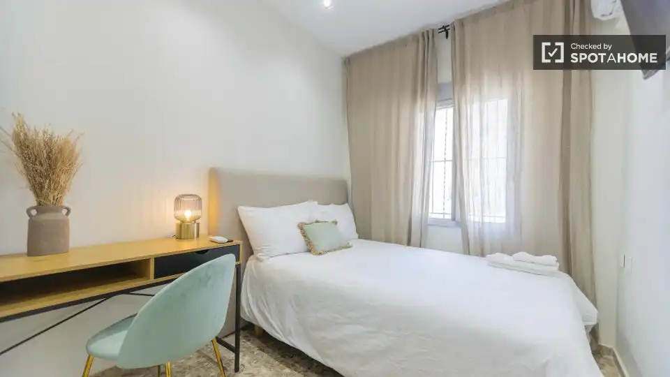 Habitación en El Cabanyal - El Canyamelar