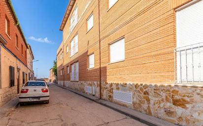 Vista exterior de Pis en venda en Santa Olalla