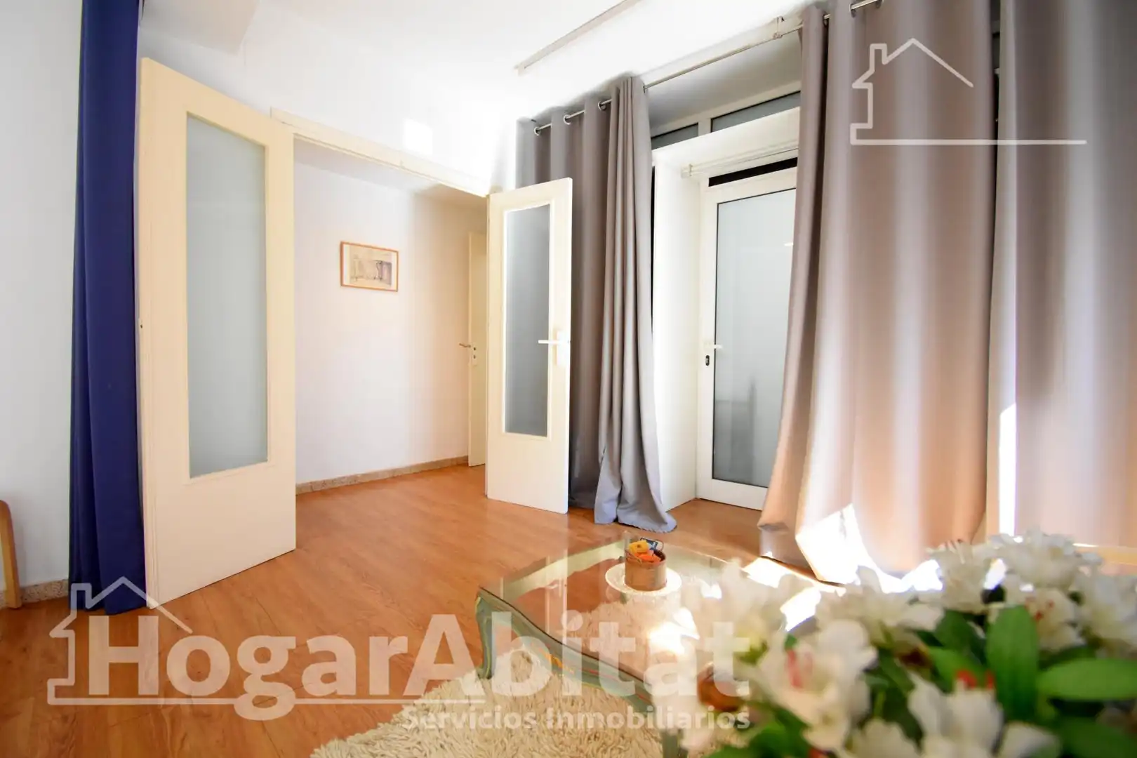 Schlafzimmer von Wohnung zum Verkauf in Oliva mit Klimaanlage, Heizung und Parkett