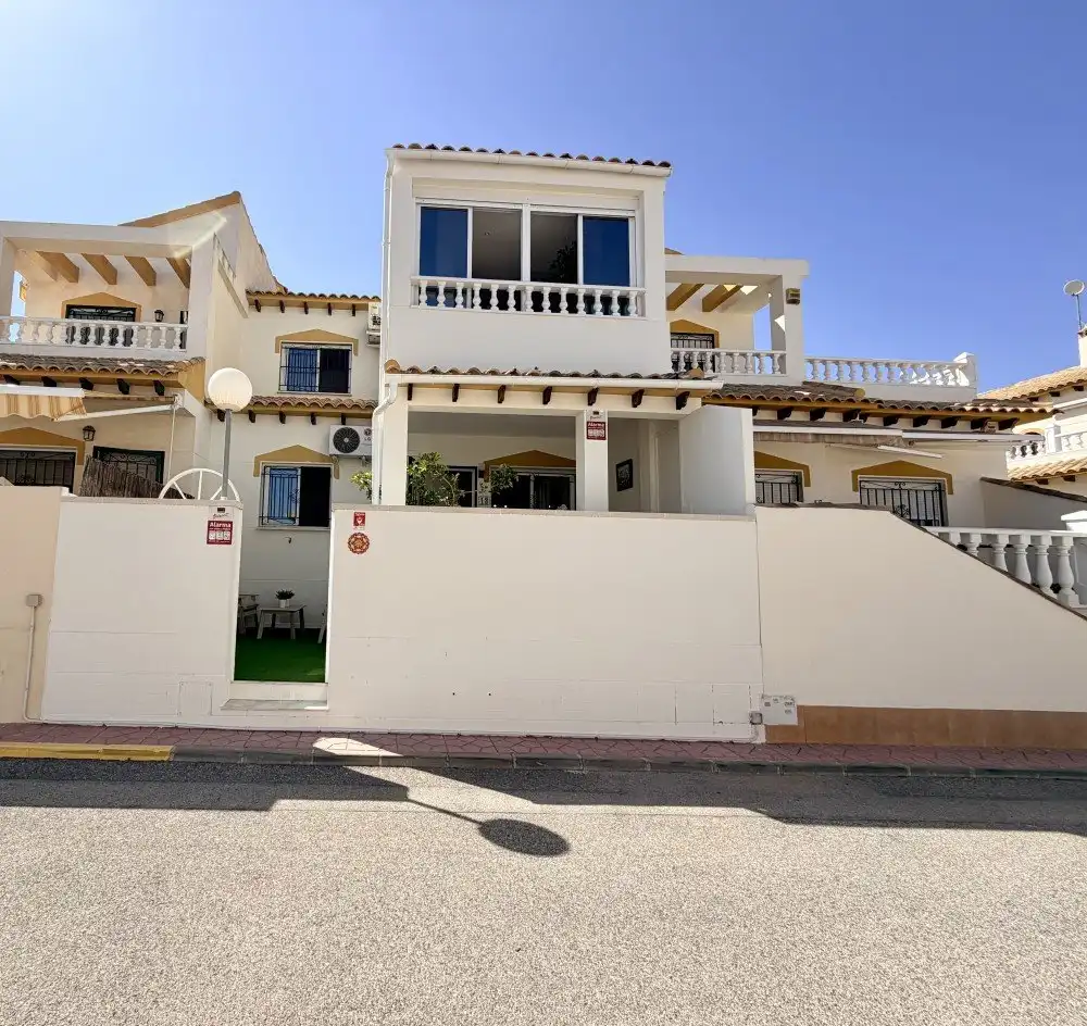 Casa a schiera con terrazza in vendita a Los Balcones - Los Altos