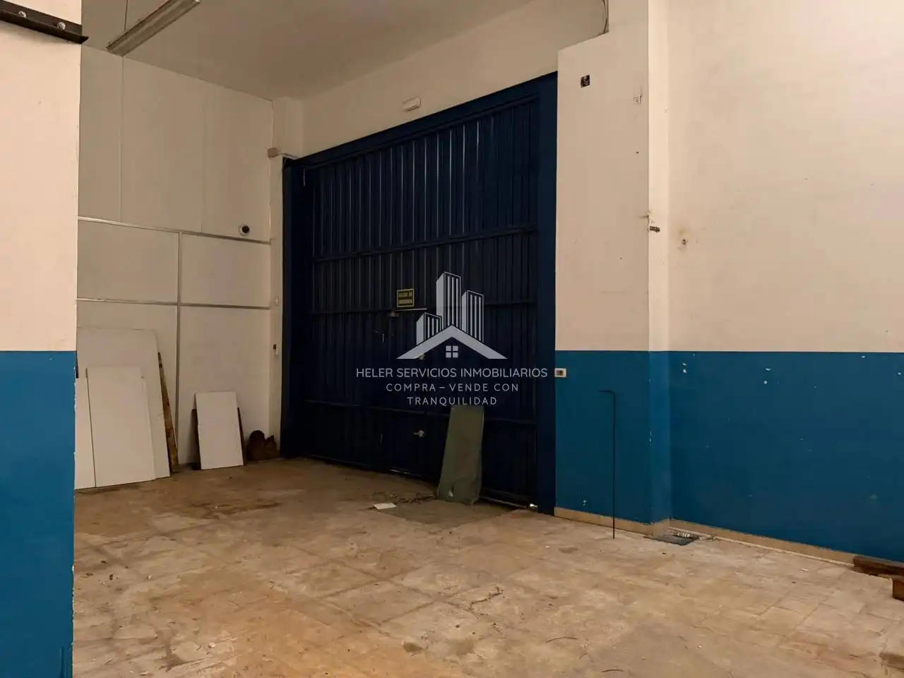 Nau industrial de lloguer a Avenida Valencia, Ensanche - Río Júcar