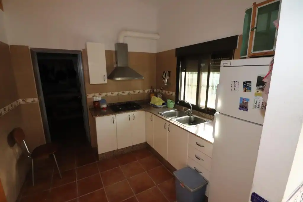 Cuina de Finca rústica en venda en Buñol amb Jardí privat, Terrassa i Traster