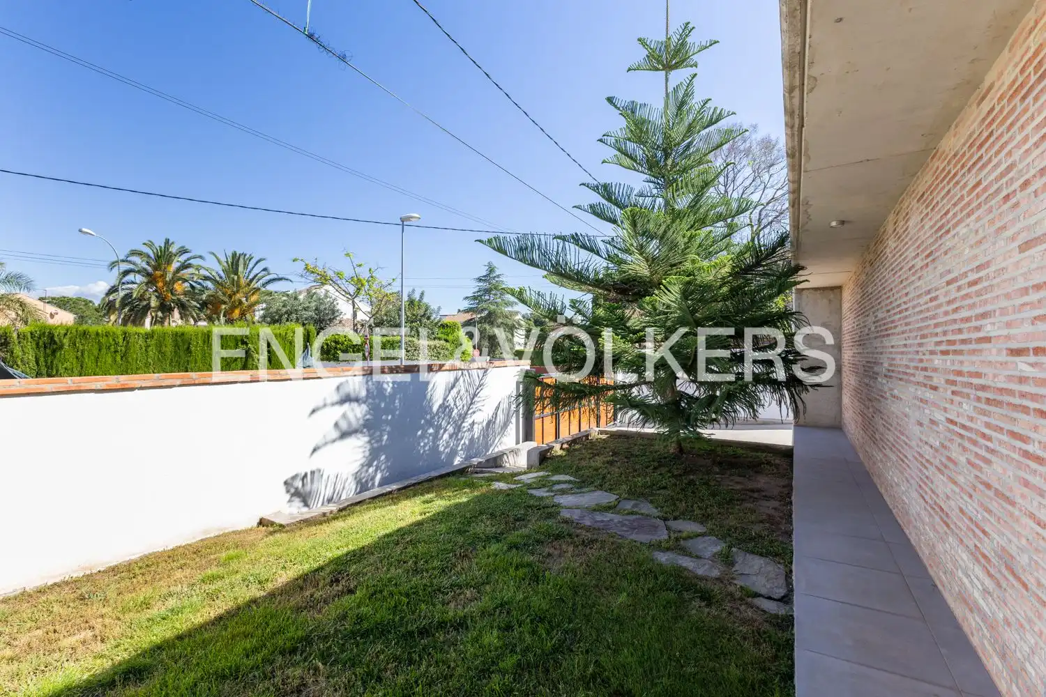 Terraza de Casa o chalet en venta en L'Eliana con Aire acondicionado, Calefacción y Jardín privado
