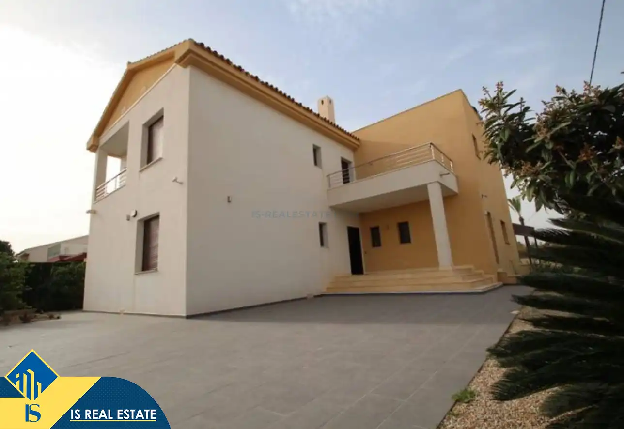 Vista exterior de Casa o chalet de alquiler en Orihuela con Aire acondicionado, Calefacción y Jardín privado