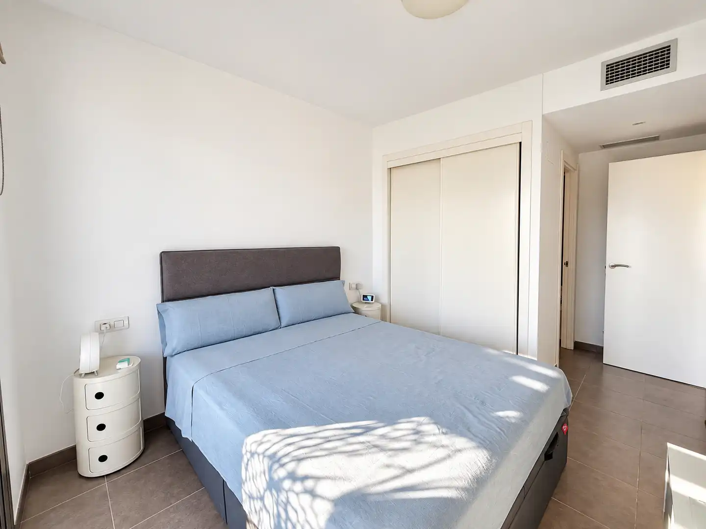 Flat with terrace for sale in Avenida Camp de Morvedre, imagen 9