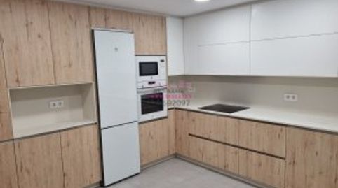 Foto 4 de Piso de alquiler en Rúa de Rosalía de Castro, 53, Centro - Areal, Vigo